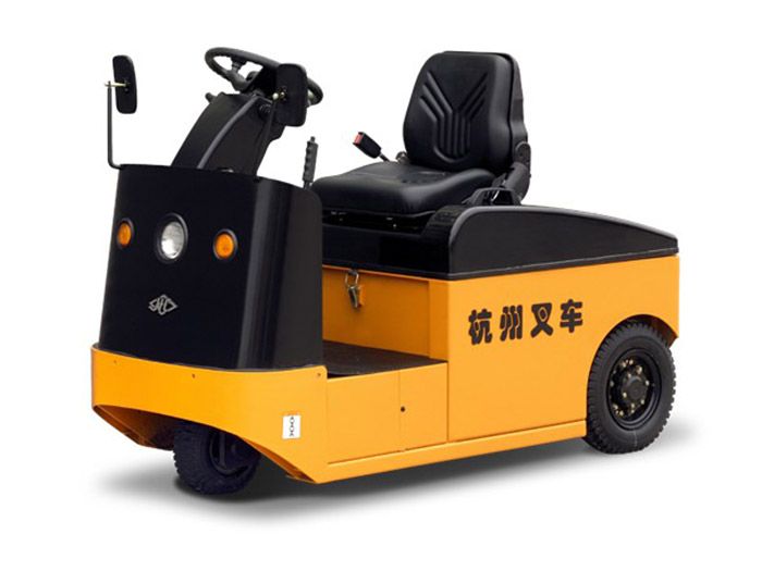 2-6吨电动牵引车
